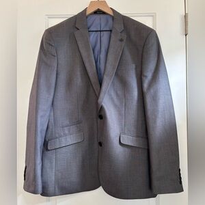 Men’s Gray Suit Jacket